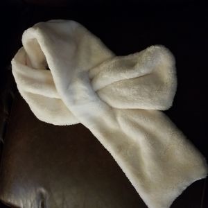 32° Heat Microplush Scarf